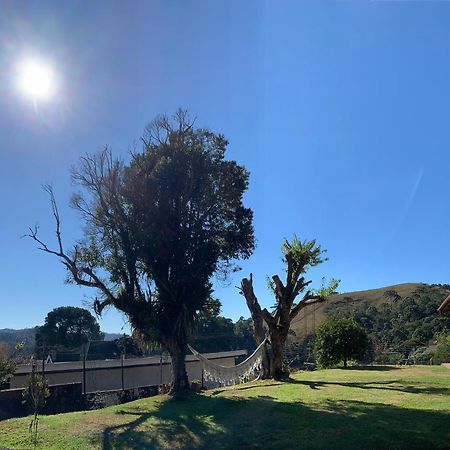 Suite De Inverno Campos do Jordao Bagian luar foto