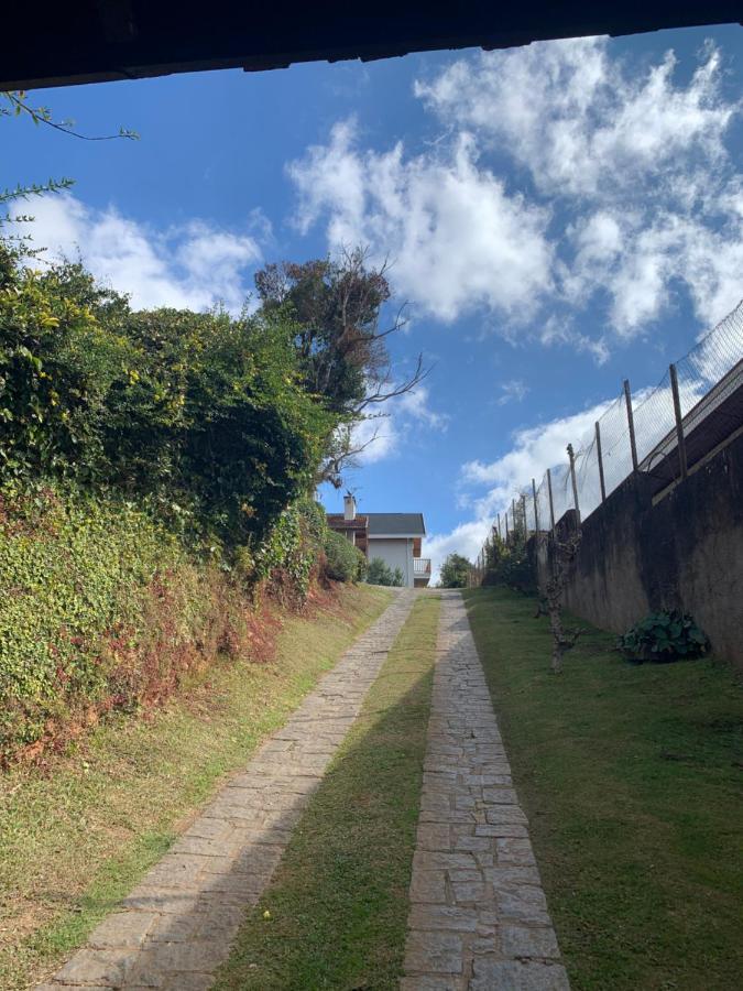 Suite De Inverno Campos do Jordao Bagian luar foto